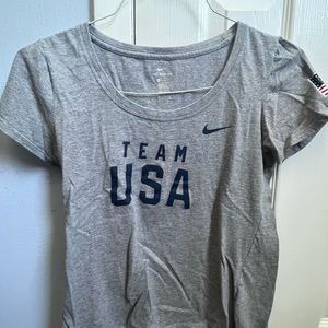 Gray team USA t- shirt